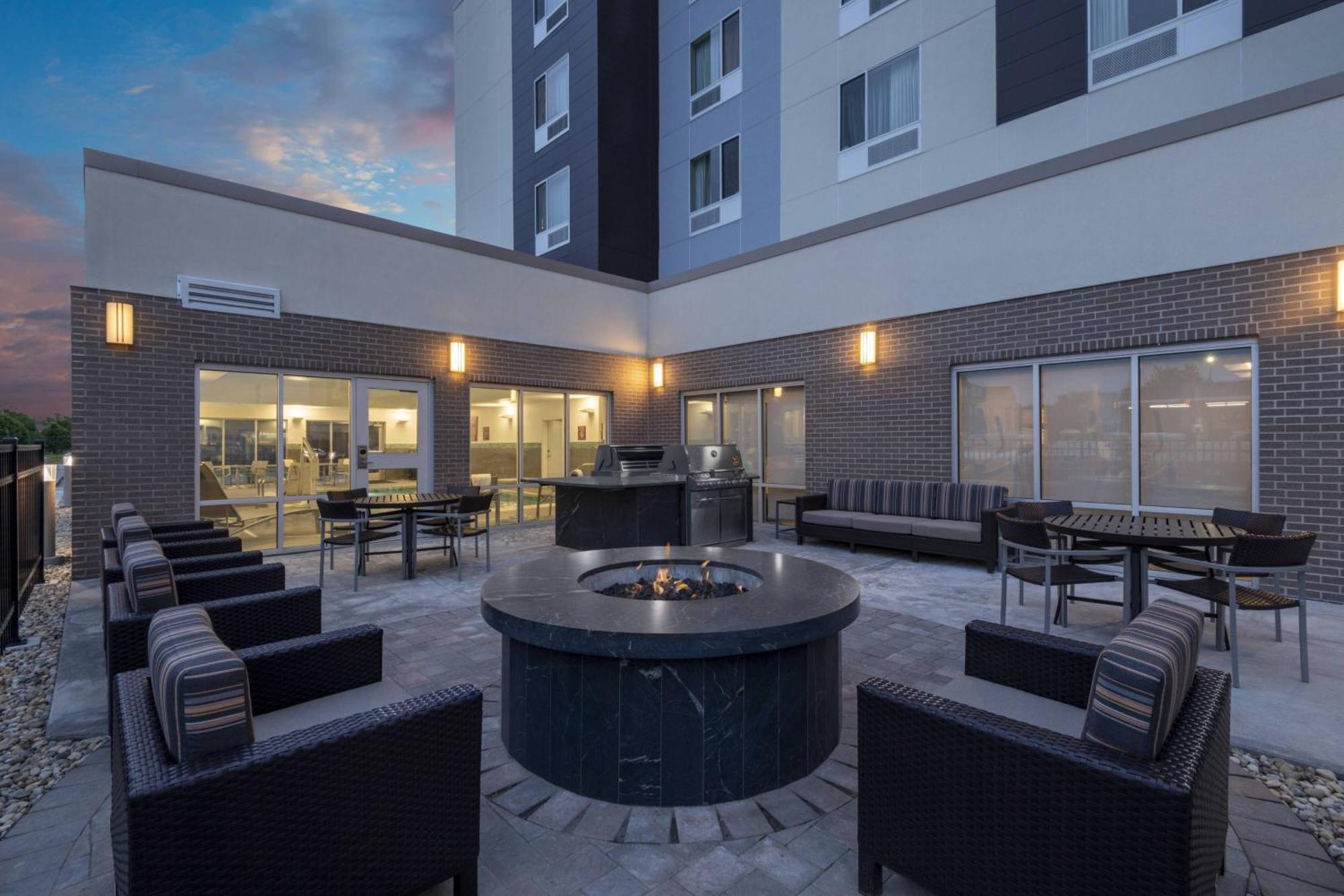 Towneplace Suites By Marriott St. Louis Edwardsville, Il Exterior photo